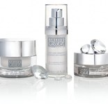 In lụa trên hũ đựng mỹ phẩm bằng thủy tinh