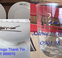 In Nhũ Vàng Lên Sứ, In Logo Nhũ Vàng Lên Thủy Tinh